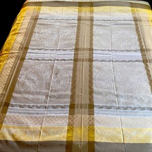 Chantilly, Acajou Tablecloth Garnier Thiebaut Brand New French Luxury Great deal